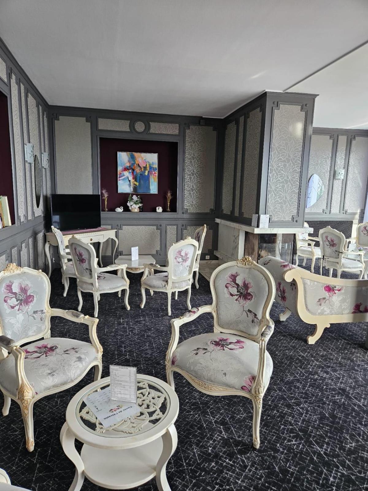 Alexain Hotel Restaurant & Wellness - Colmar Ouest Trois-Épis Exterior foto